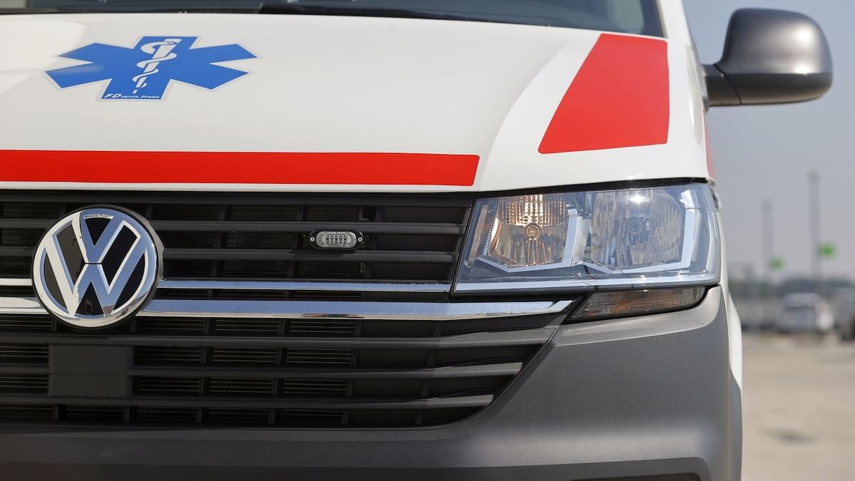 Audi A3 na jihu Čech srazilo cyklistu, který zemřel. Policie hledá svědky